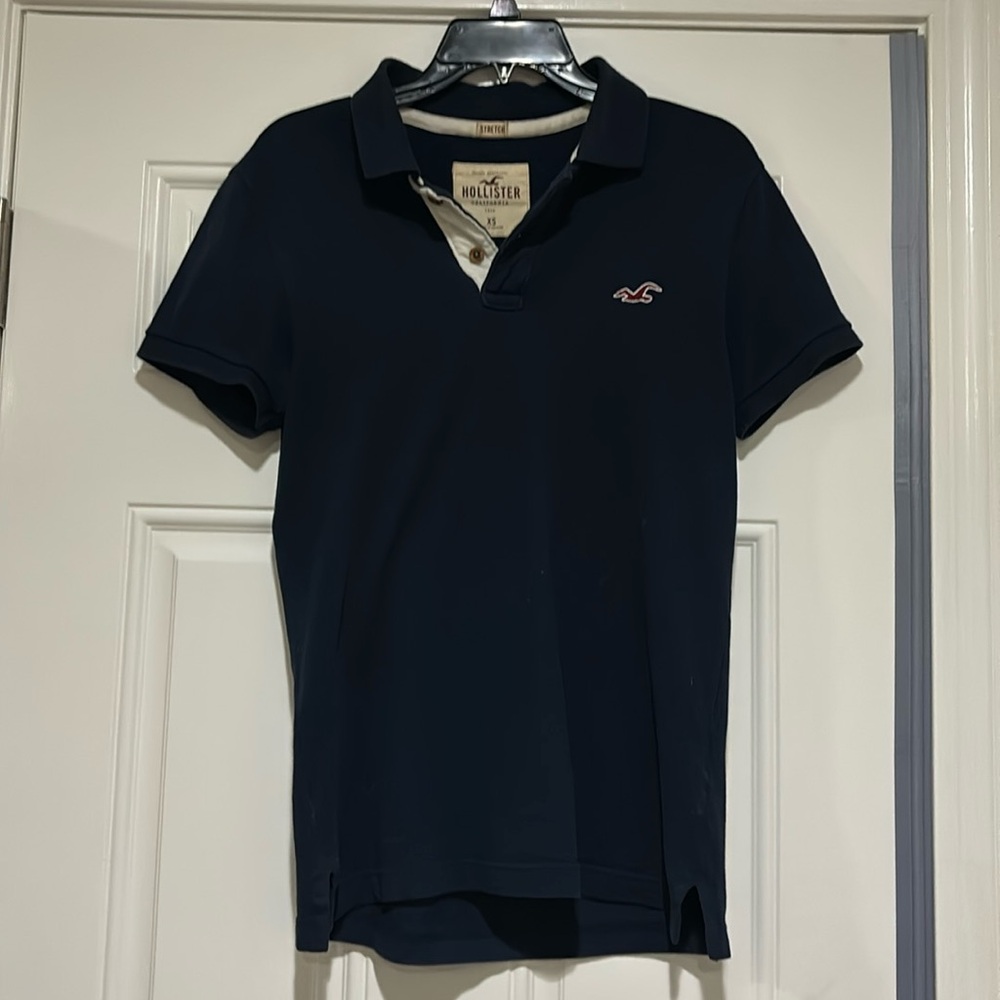 XS Hollister short sleeve button up shirt